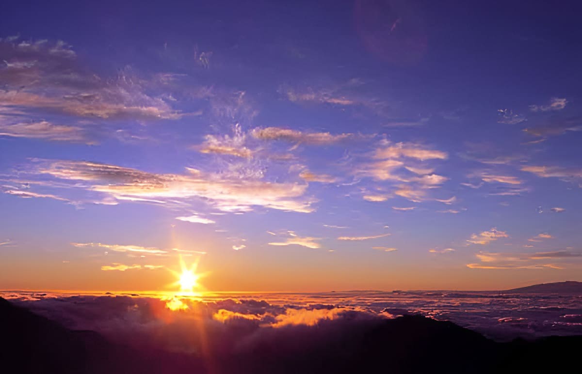 Polynesian Adventure Tours - Haleakala Sunset Tour (M5)